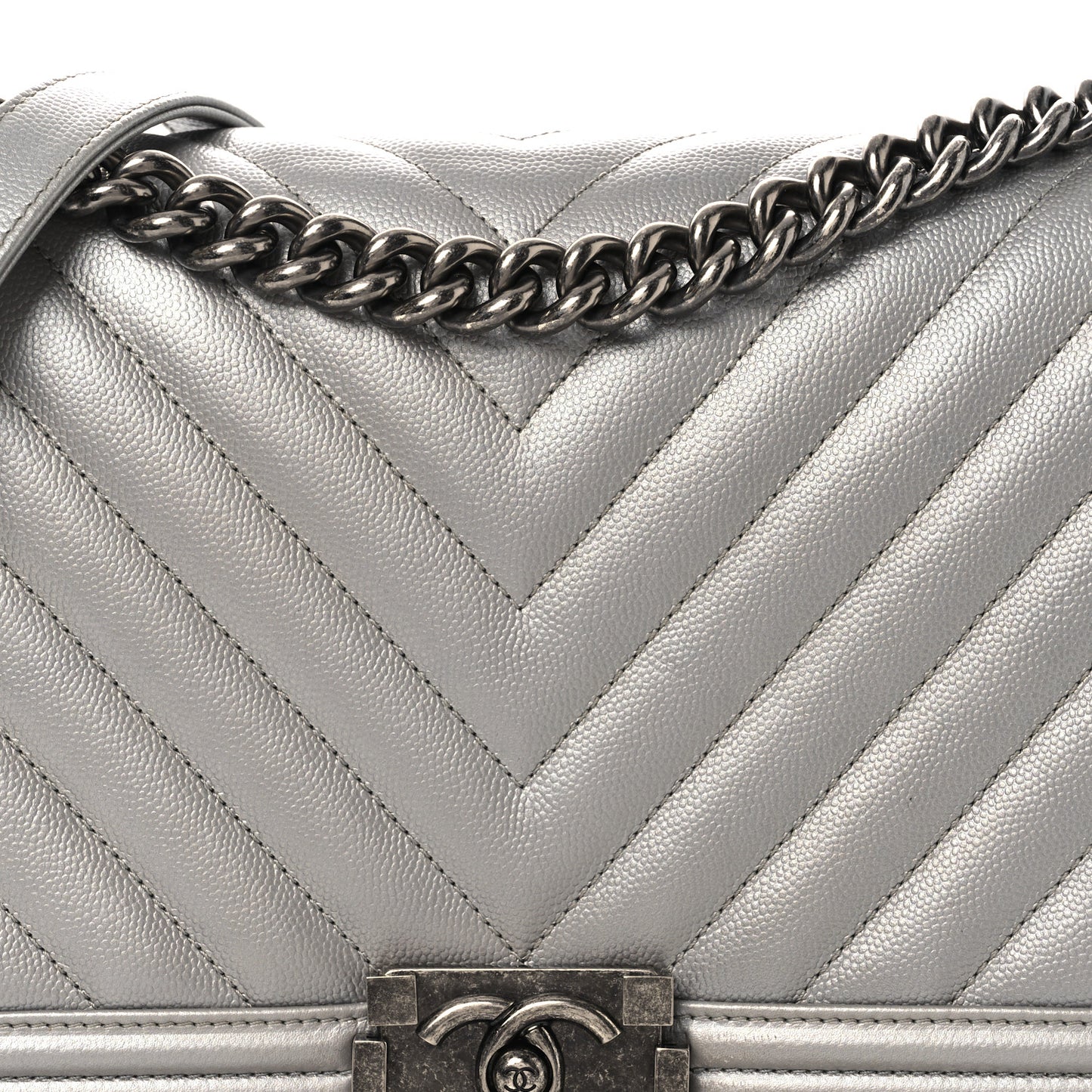 Metallic Caviar Chevron Quilted New Medium Boy Flap Silver