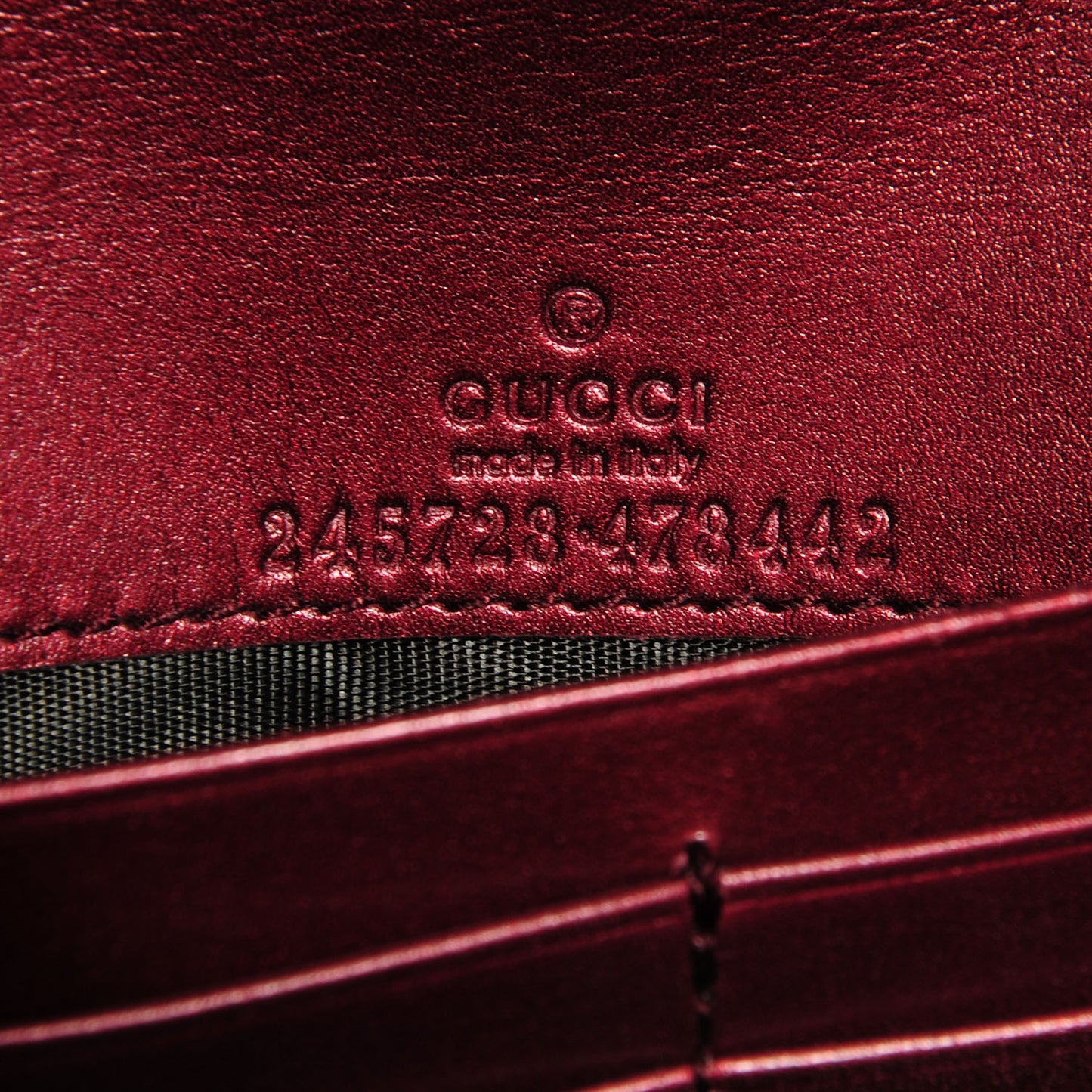 Shine Guccissima Lovely Heart Continental Wallet Scarlatto