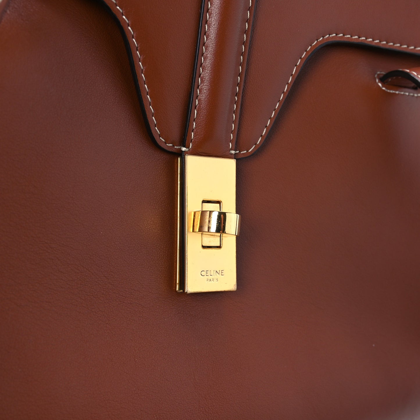 Calfskin Medium Soft 16 Bag Tan