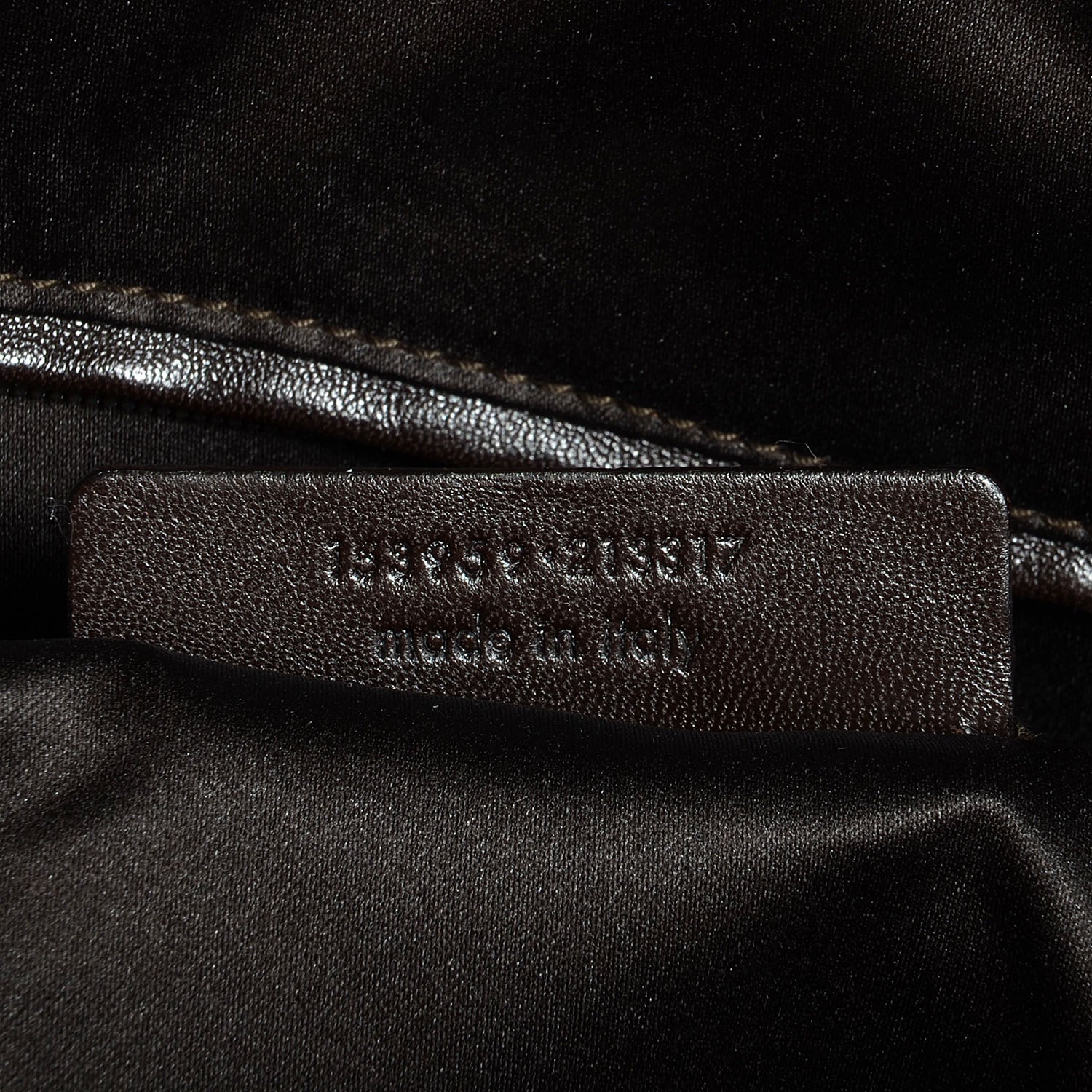 Saint Laurent Leather Oversized Muse Ivory 7 of 9
