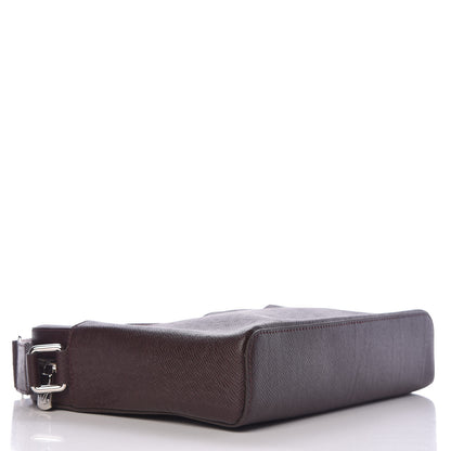 Louis Vuitton Taiga Anton Messenger PM Acajou 4 of 9