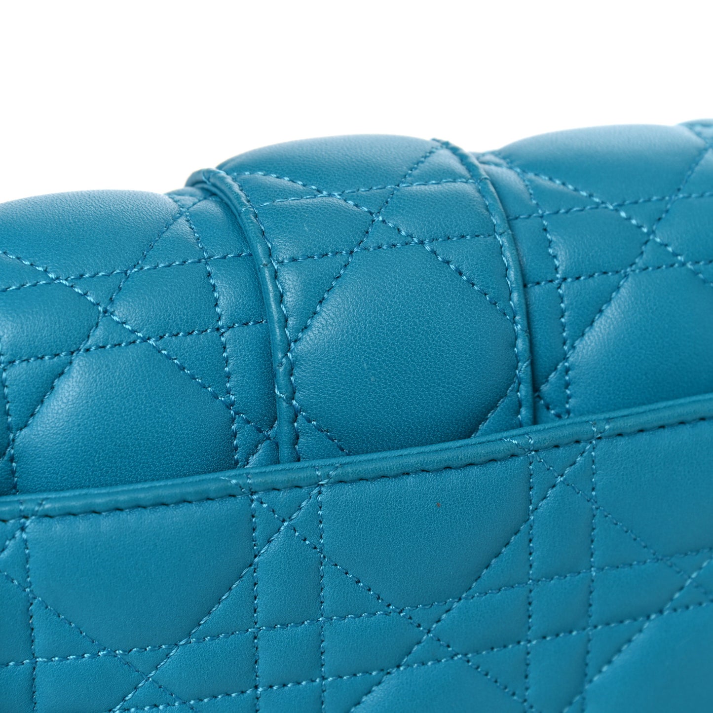 Lambskin Cannage Mini New Lock Pouch Blue