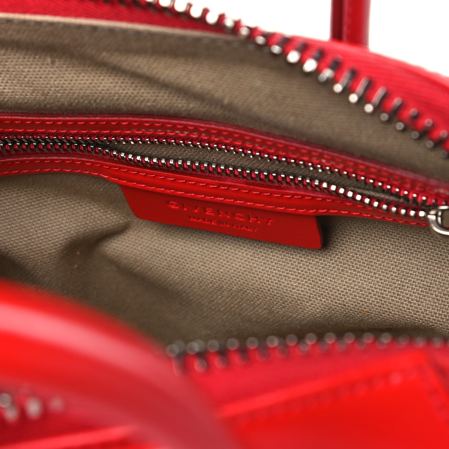Shiny Lord Calfskin Mini Antigona Red