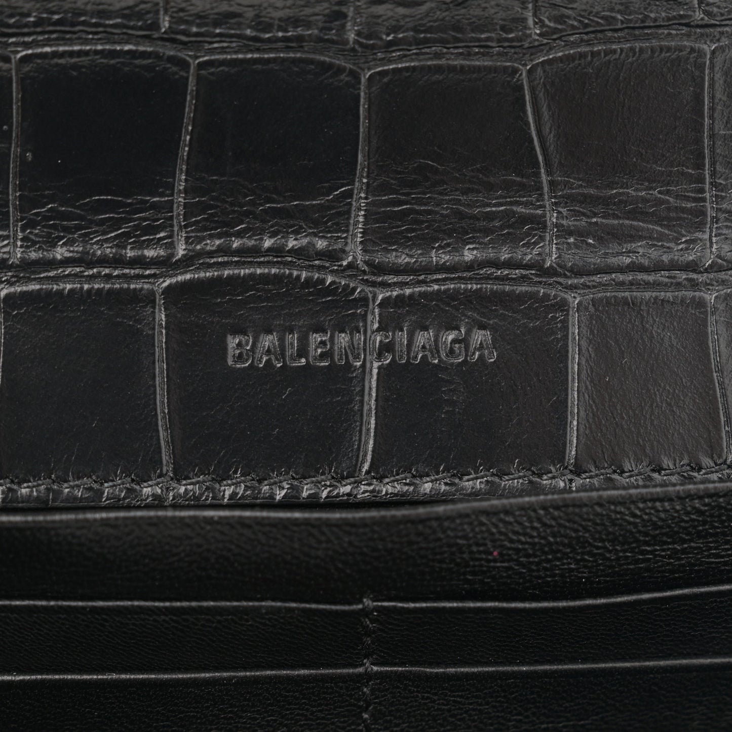 Extra Supple Calfskin Crocodile Embossed Gossip Chain Bag XS Black