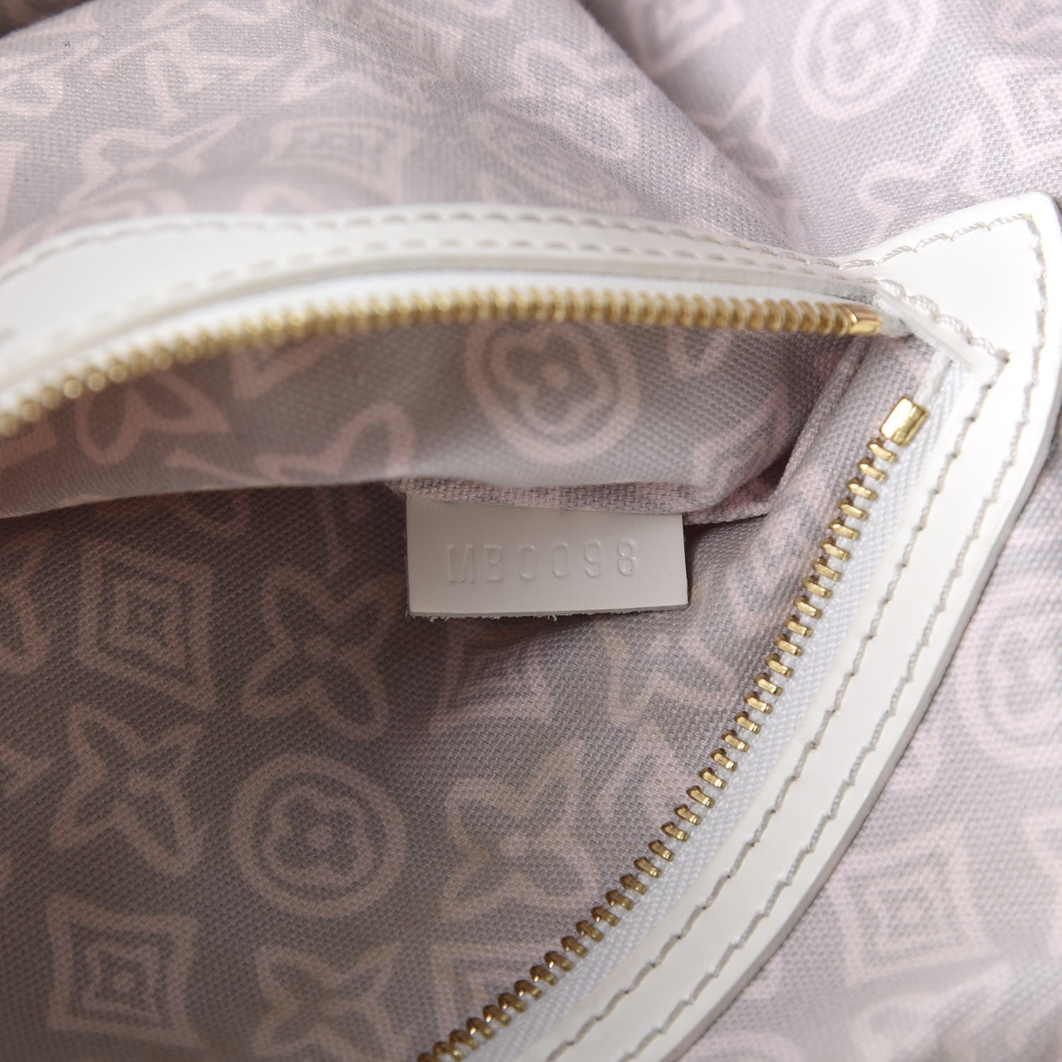 Louis Vuitton Tahitienne Cabas PM Rose 10 of 11