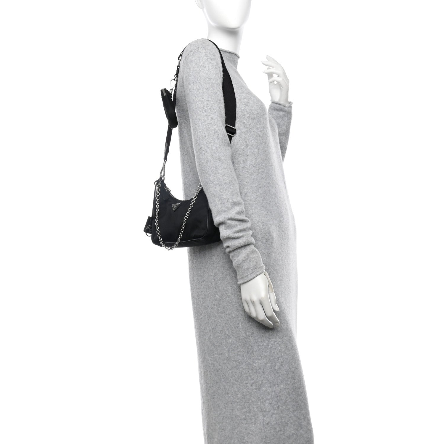 Prada Nylon Re-Edition 2005 Shoulder Bag Black 2 of 13