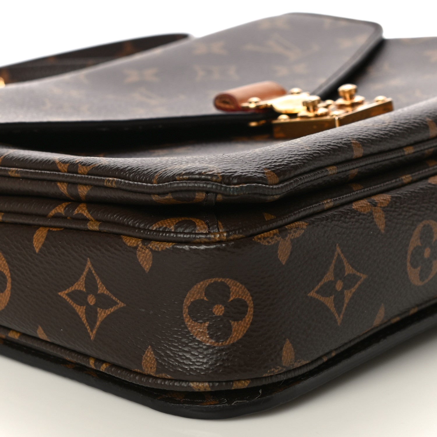 Louis Vuitton Monogram Pochette Metis 7 of 16
