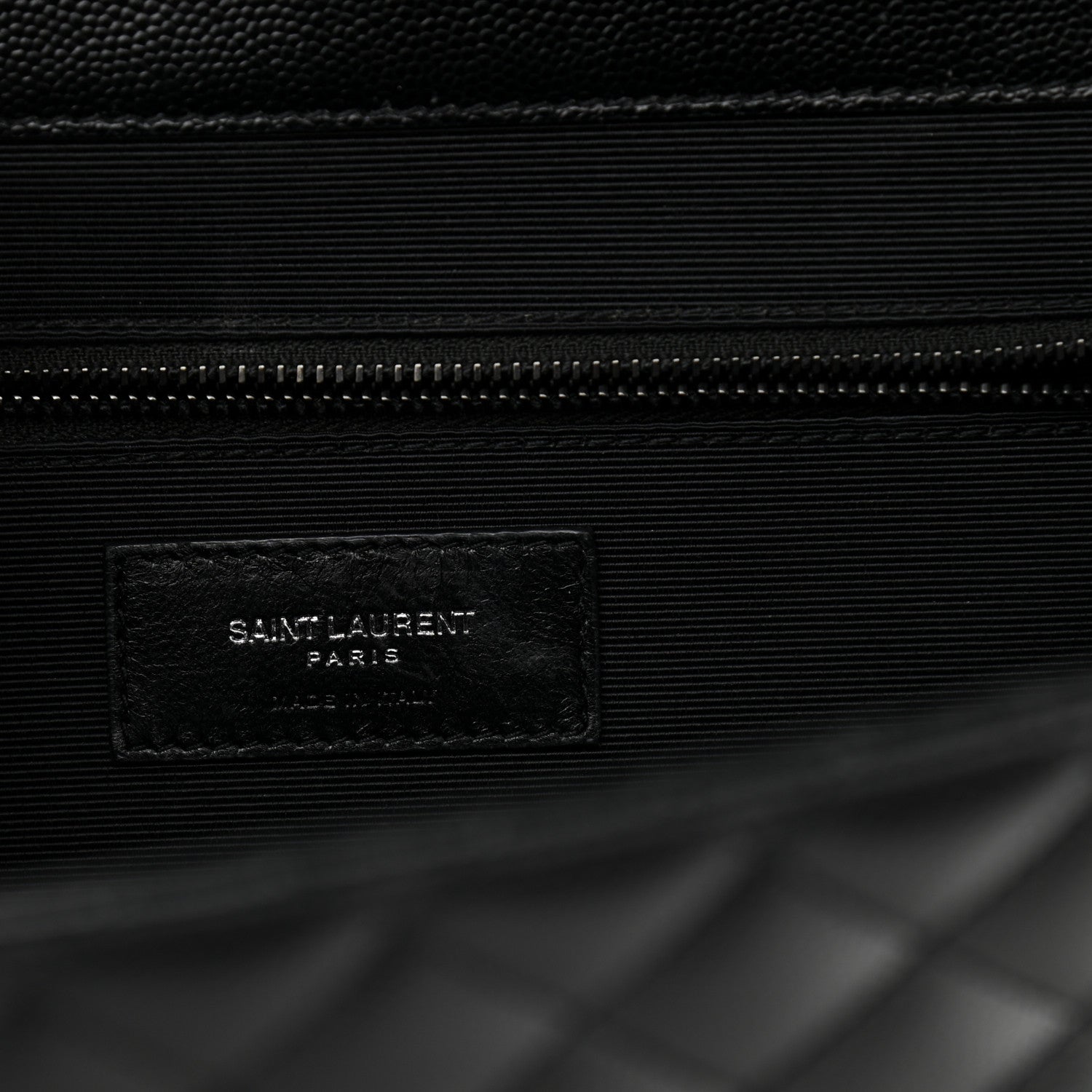 Saint Laurent Grain De Poudre Textured Mixed Matelasse Large Triquilt Monogram Monochrome Satchel Black 6 of 9