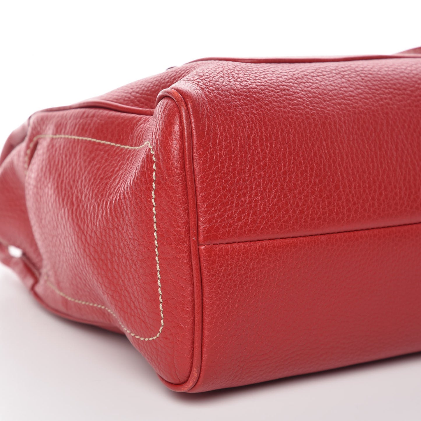 Vitello Daino Shoulder Bag Rosso