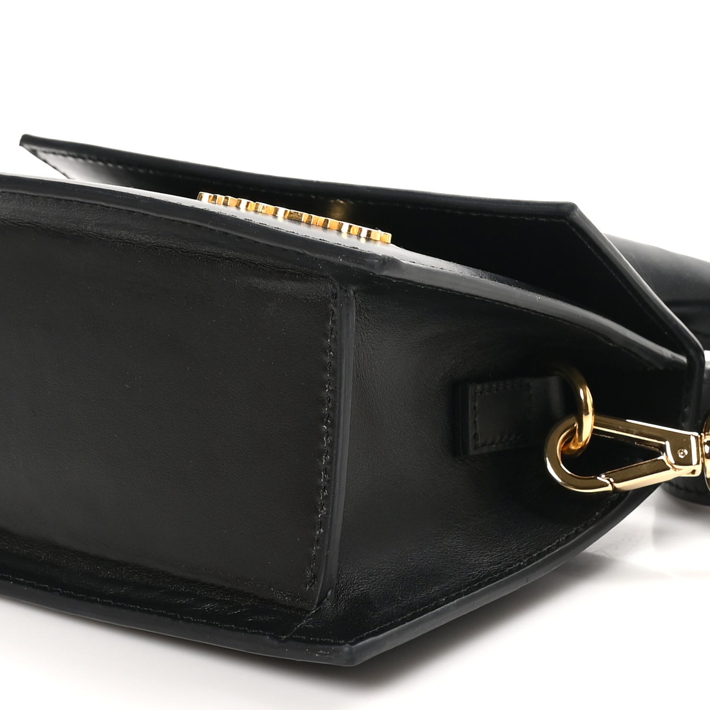 Smooth Calfskin Le Chiquito Moyen Black