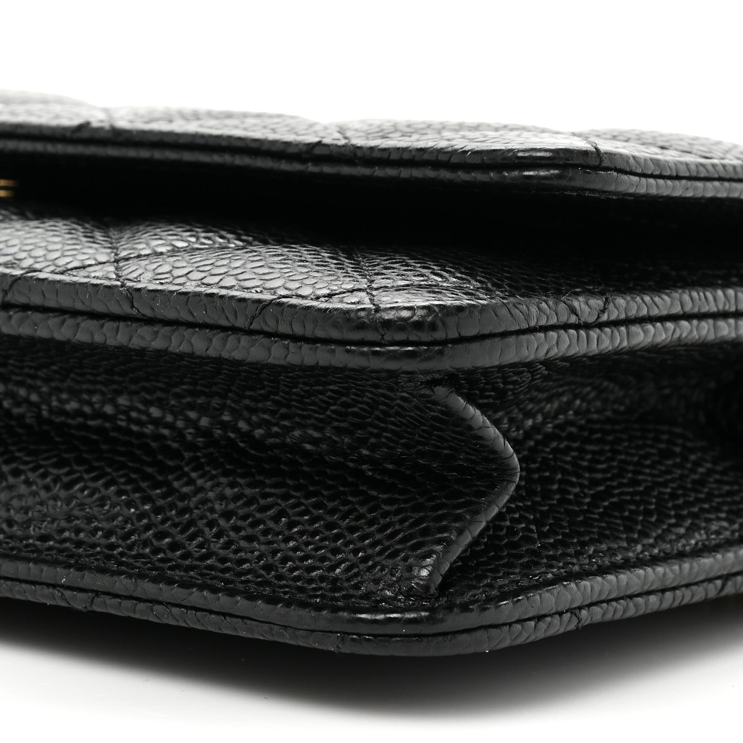 Caviar Quilted Wallet on Chain WOC Black