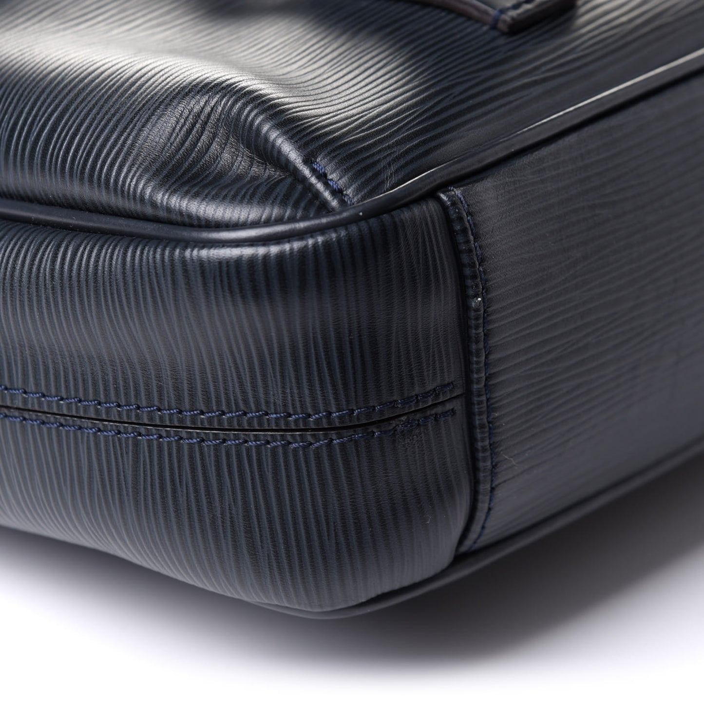Epi Christopher Messenger Navy Stripes