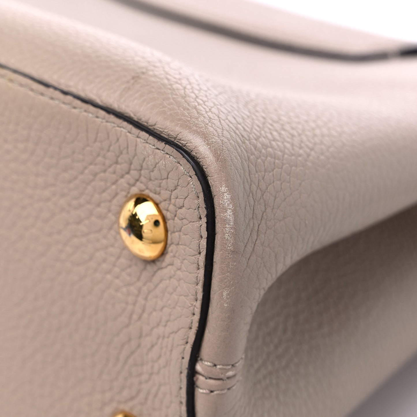 Taurillon Snakeskin Capucines PM Galet