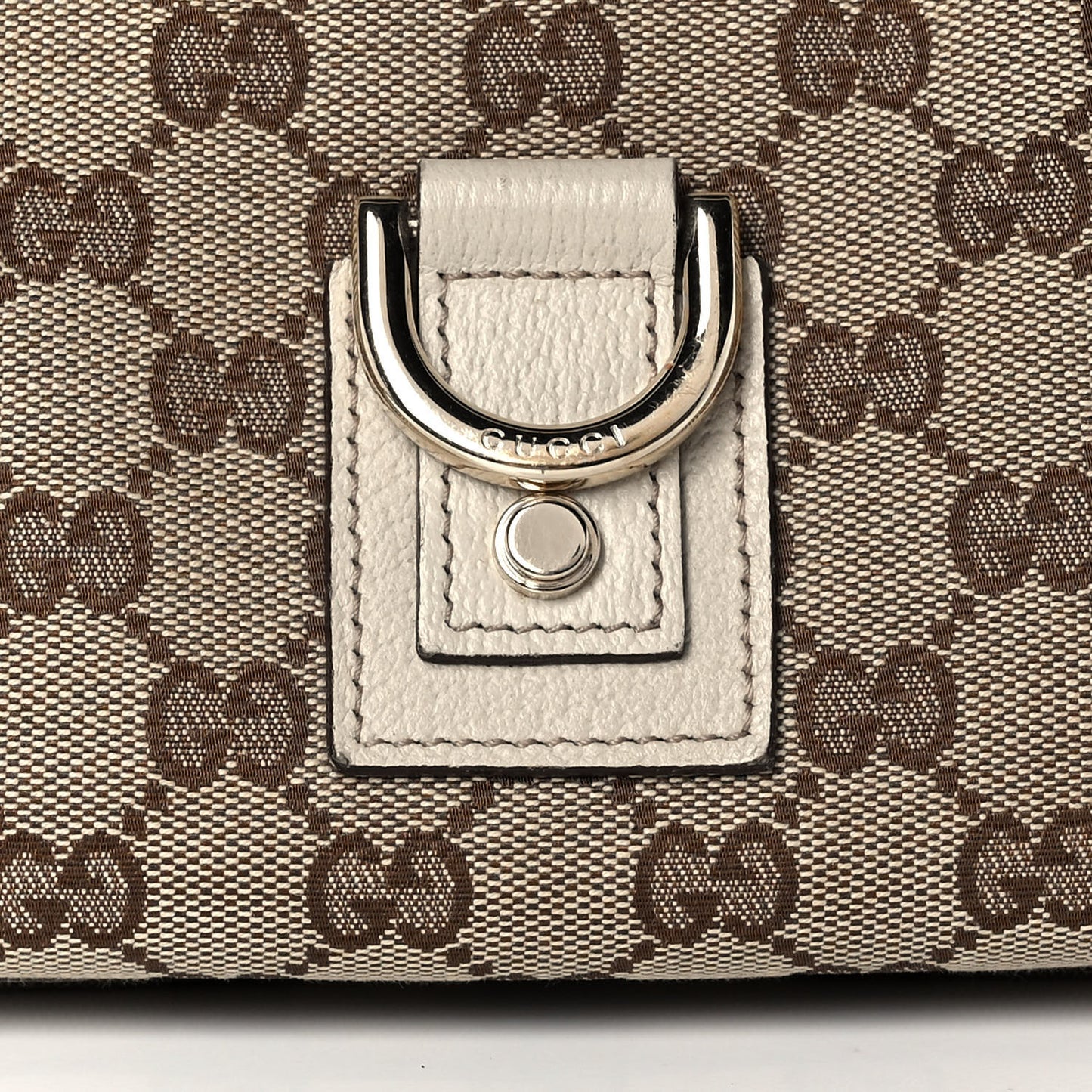 Monogram D Ring Abbey Pochette Off White