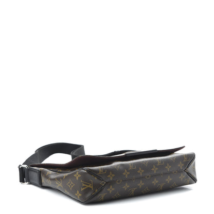 Louis Vuitton Monogram Macassar District MM 4 of 9