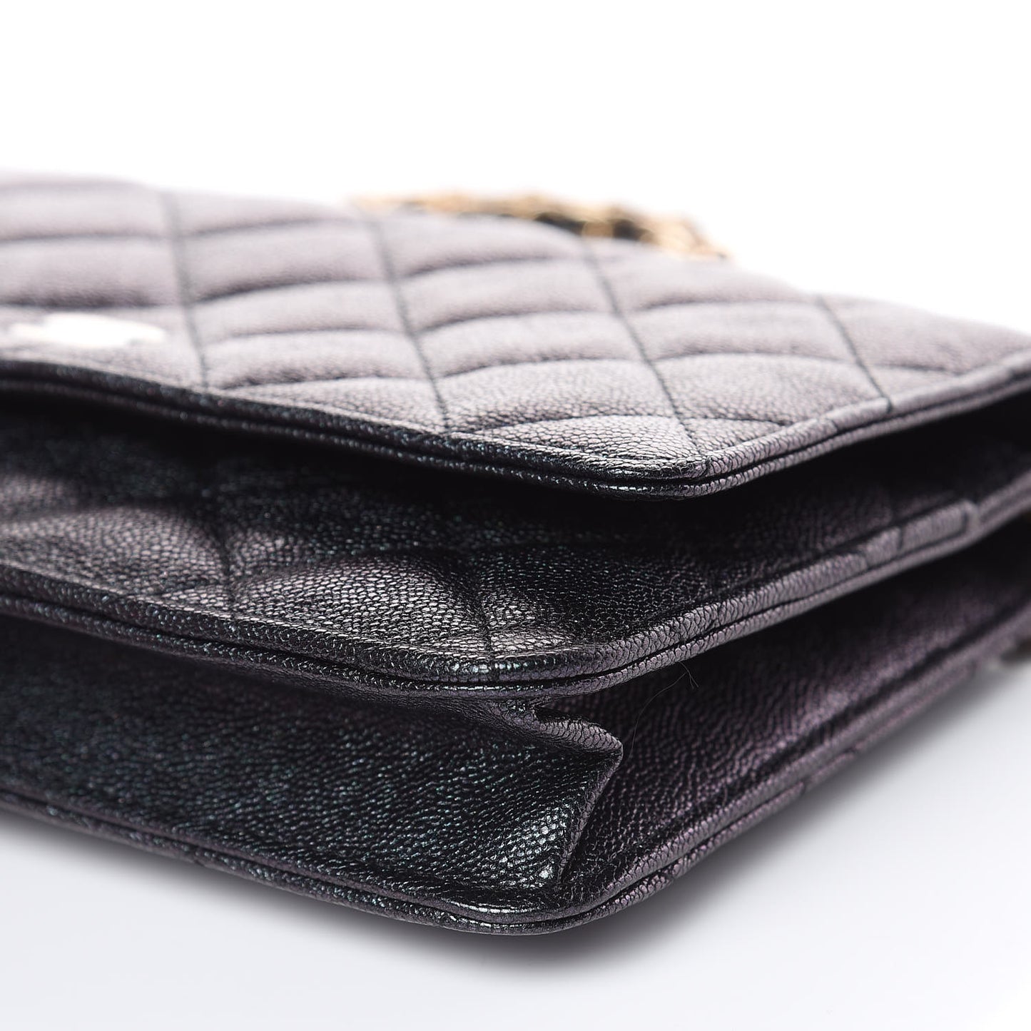 Iridescent Caviar Quilted Wallet On Chain WOC Black