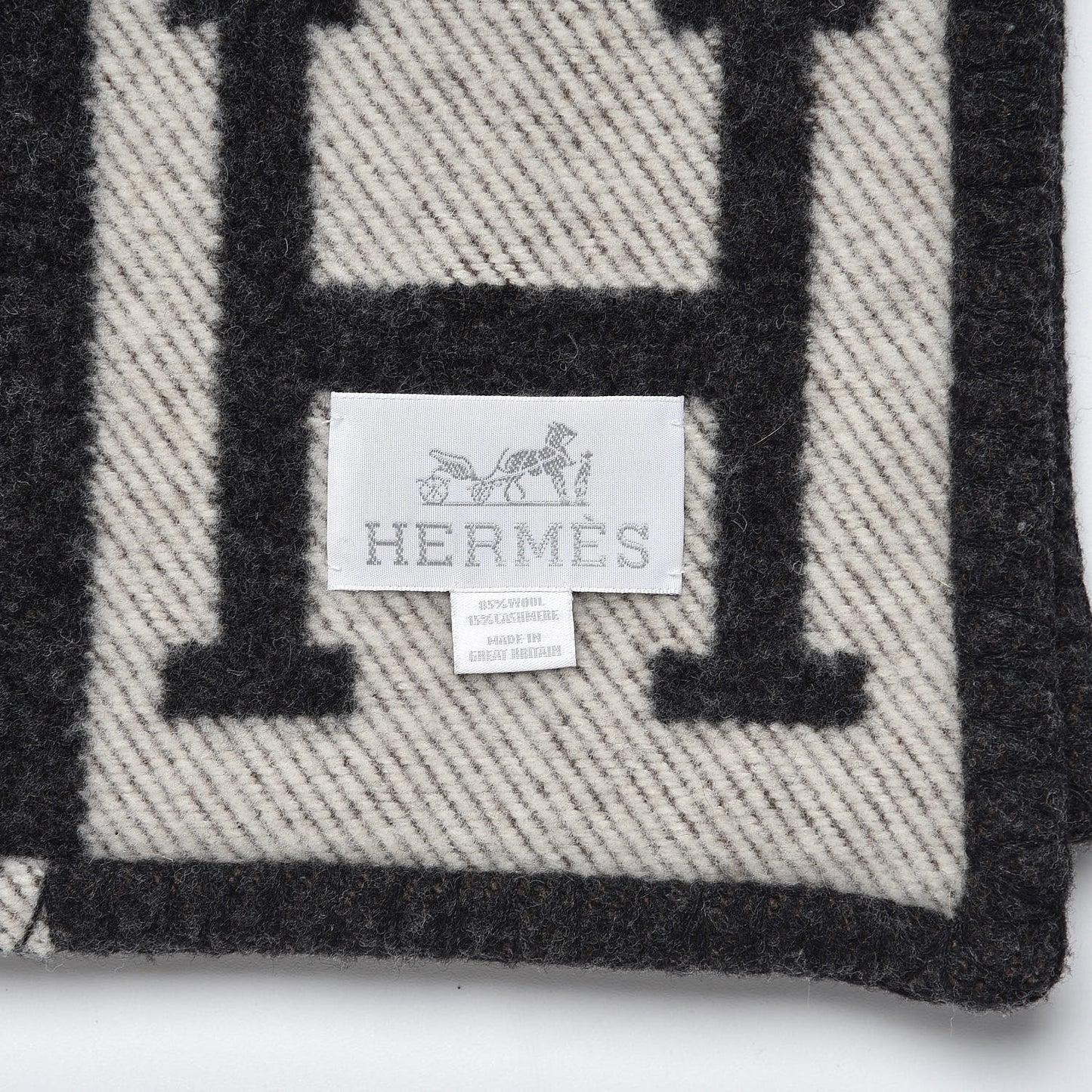 Wool Cashmere Avalon Blanket Ecru Gris Fonce