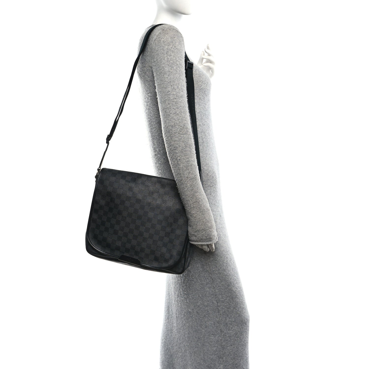 Louis Vuitton Damier Graphite Daniel MM 2 of 9