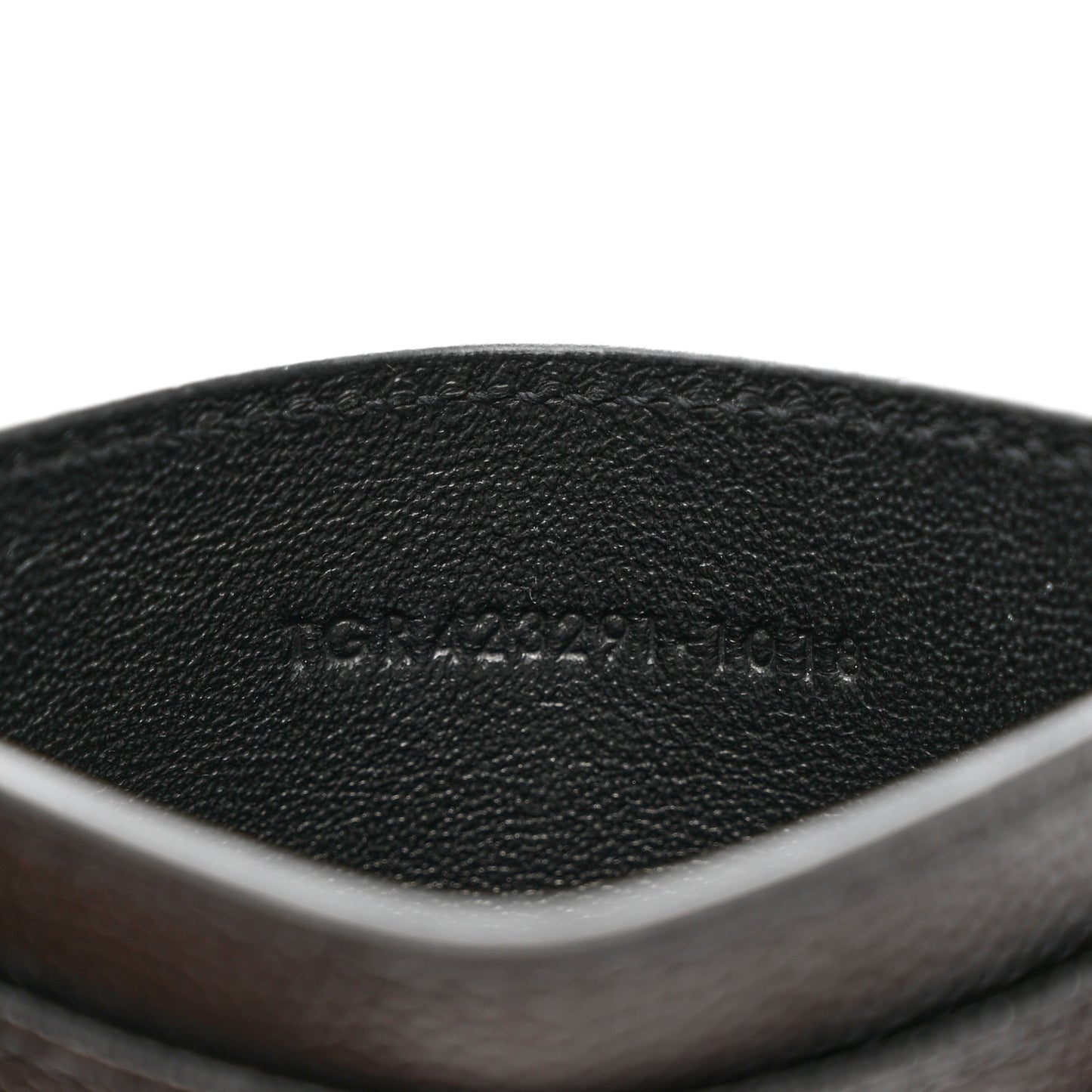 Grain De Poudre Matelasse Chevron Monogram Credit Card Case Black
