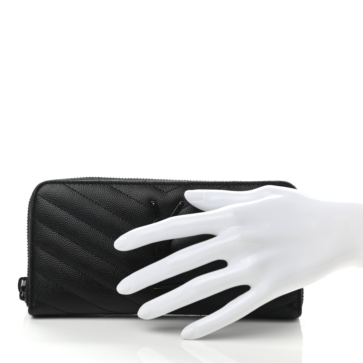 Saint Laurent Grain De Poudre Matelasse Chevron Monogram Zip Around Wallet Black 2 of 8