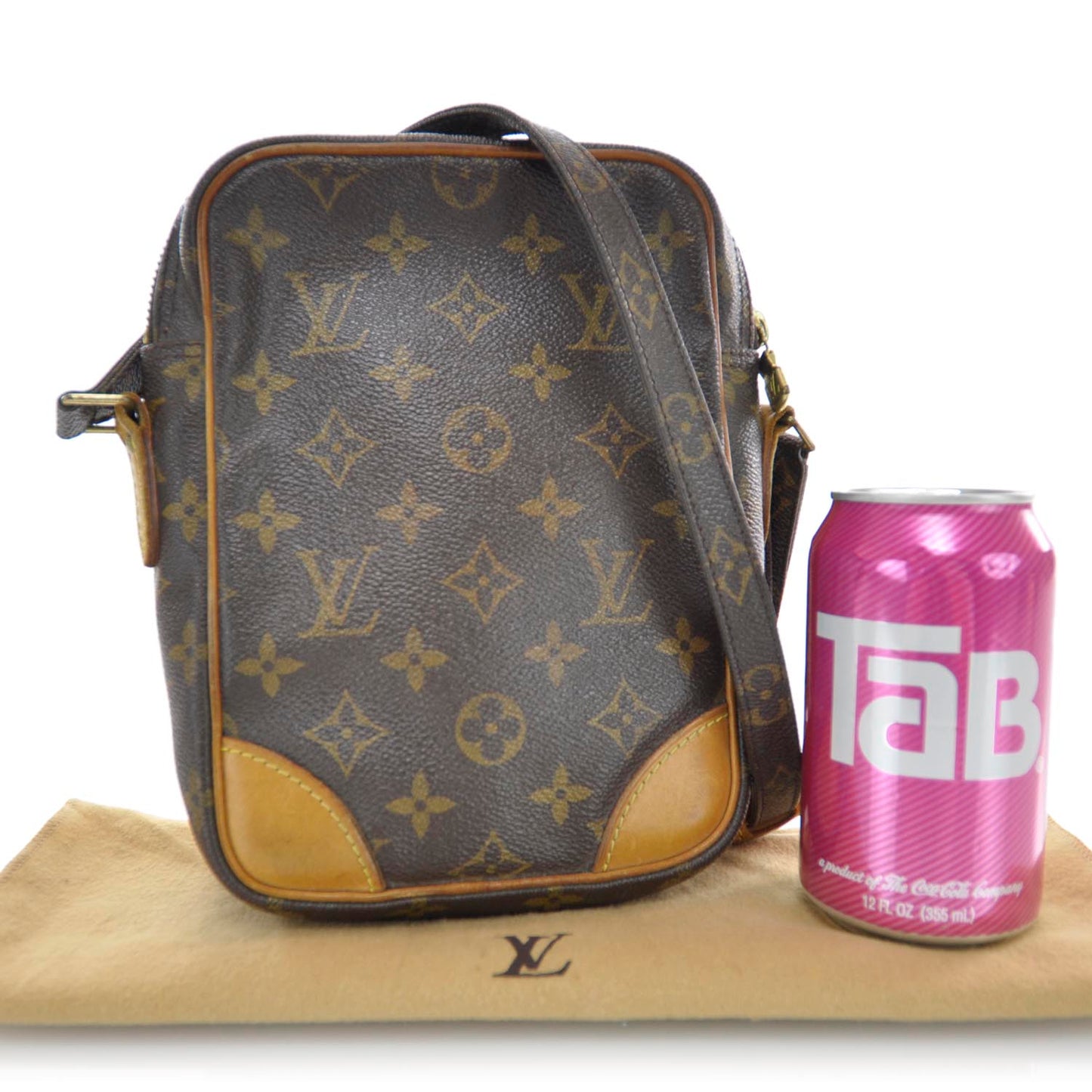 Monogram Amazone