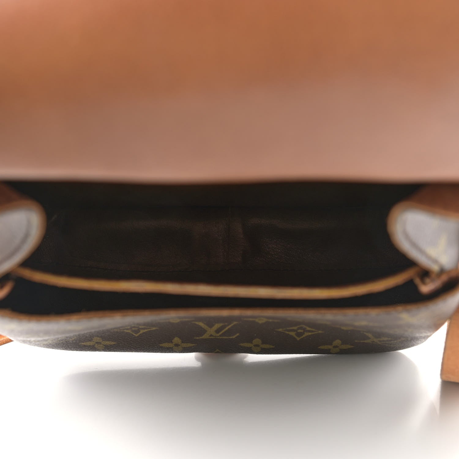 Louis Vuitton Monogram Cartouchiere 22 4 of 12