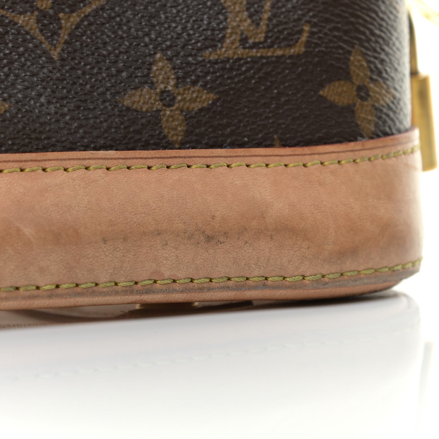 Louis Vuitton Monogram Alma BB 13 of 17
