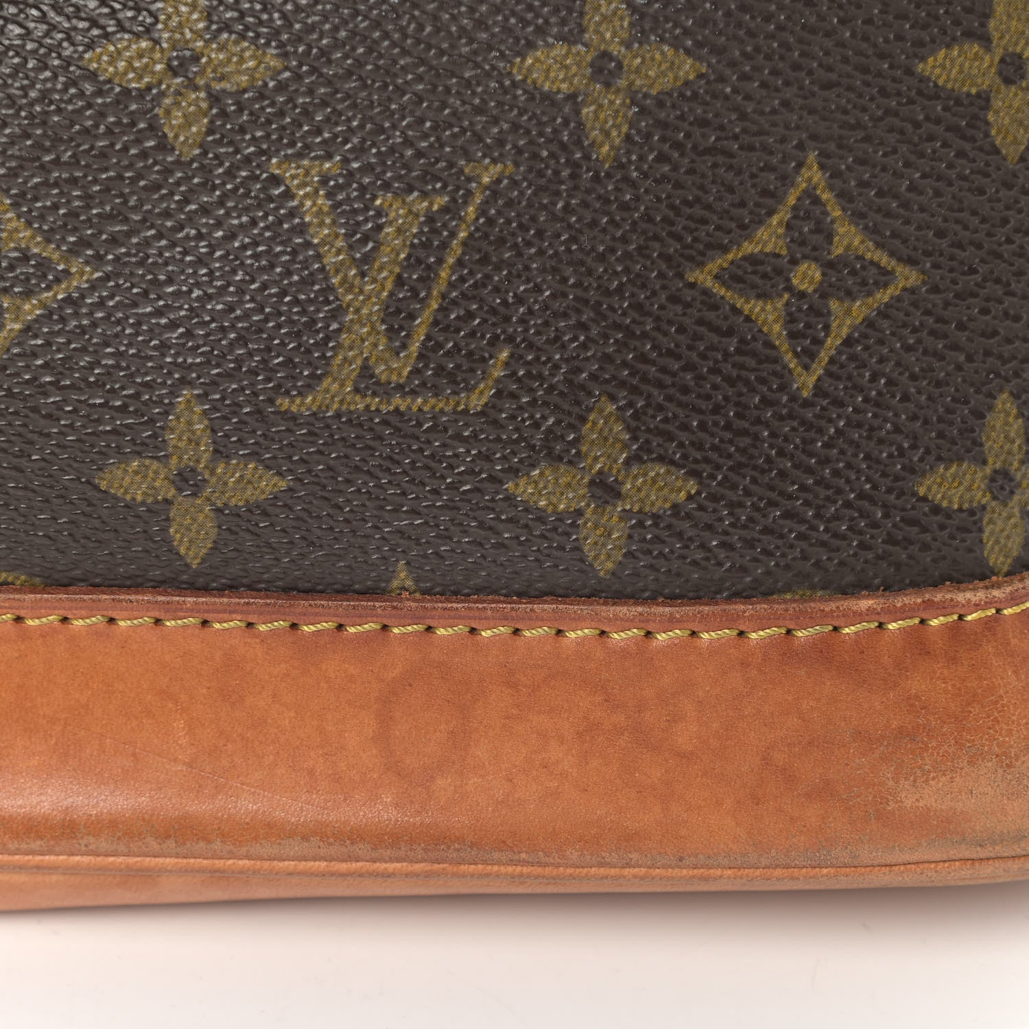 Louis Vuitton Monogram Alma PM 15 of 16