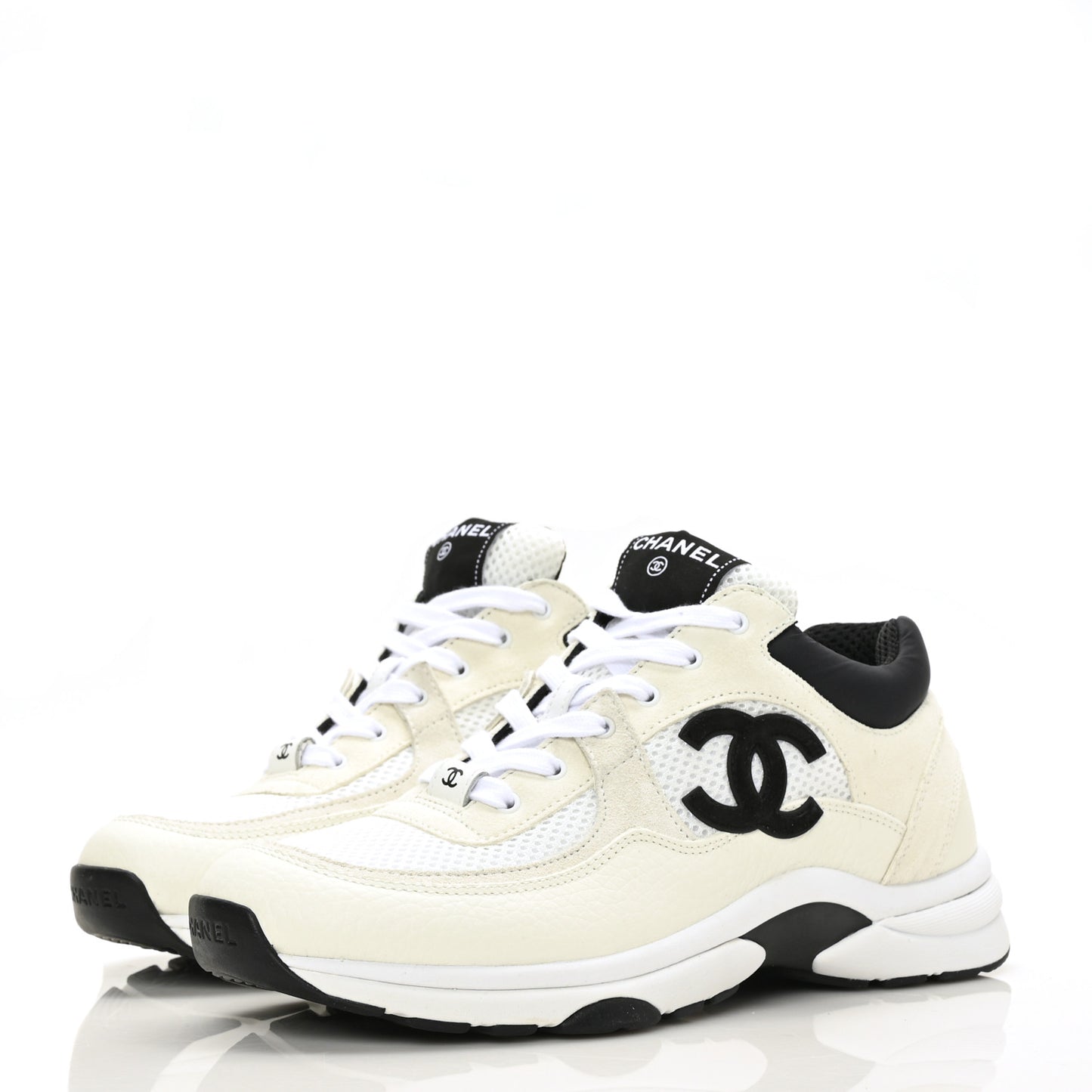 Mesh Suede Calfskin Grained Calfskin Womens CC Sneakers 39.5 White Black