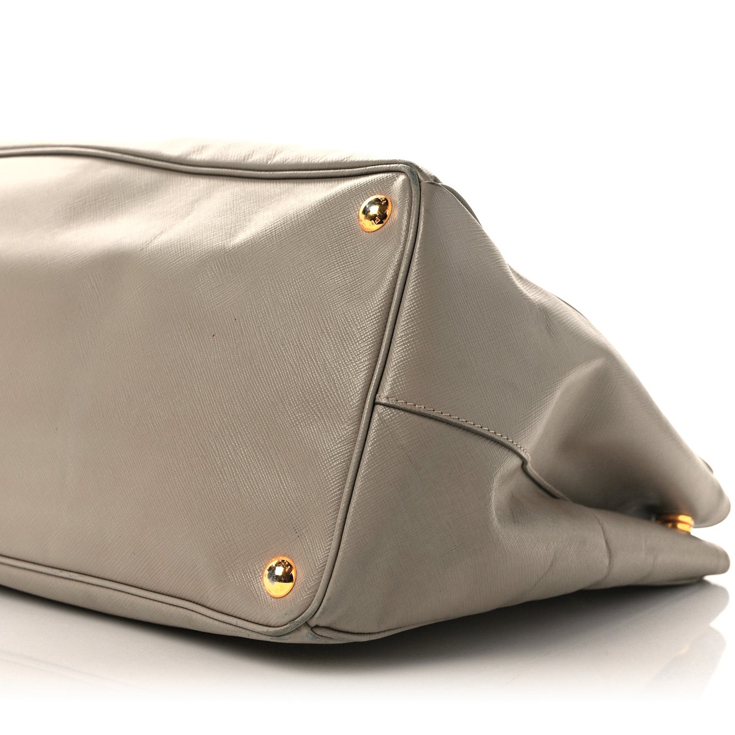 Saffiano Medium Galleria Double Zip Tote Argilla