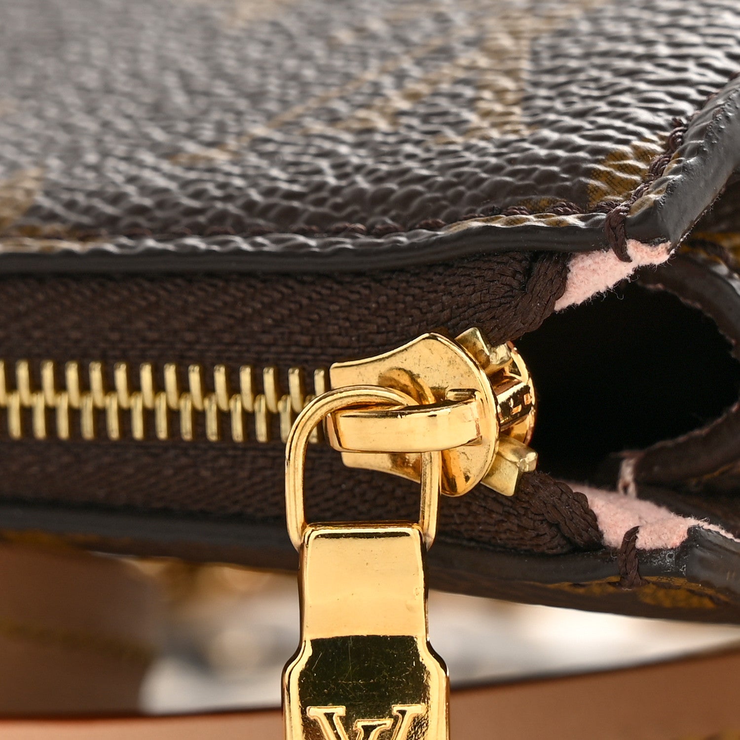 Louis Vuitton X Sun Yitian Monogram Lexington Pochette 1877371