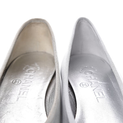 Chanel Laminated Lambskin Grosgrain Cap Toe CC Ballerina Flats 36 Silver Black 13 of 16