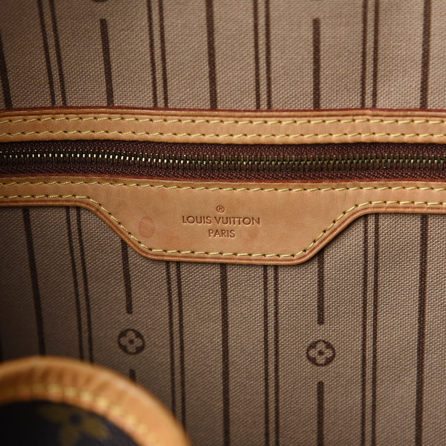 Monogram Delightful MM