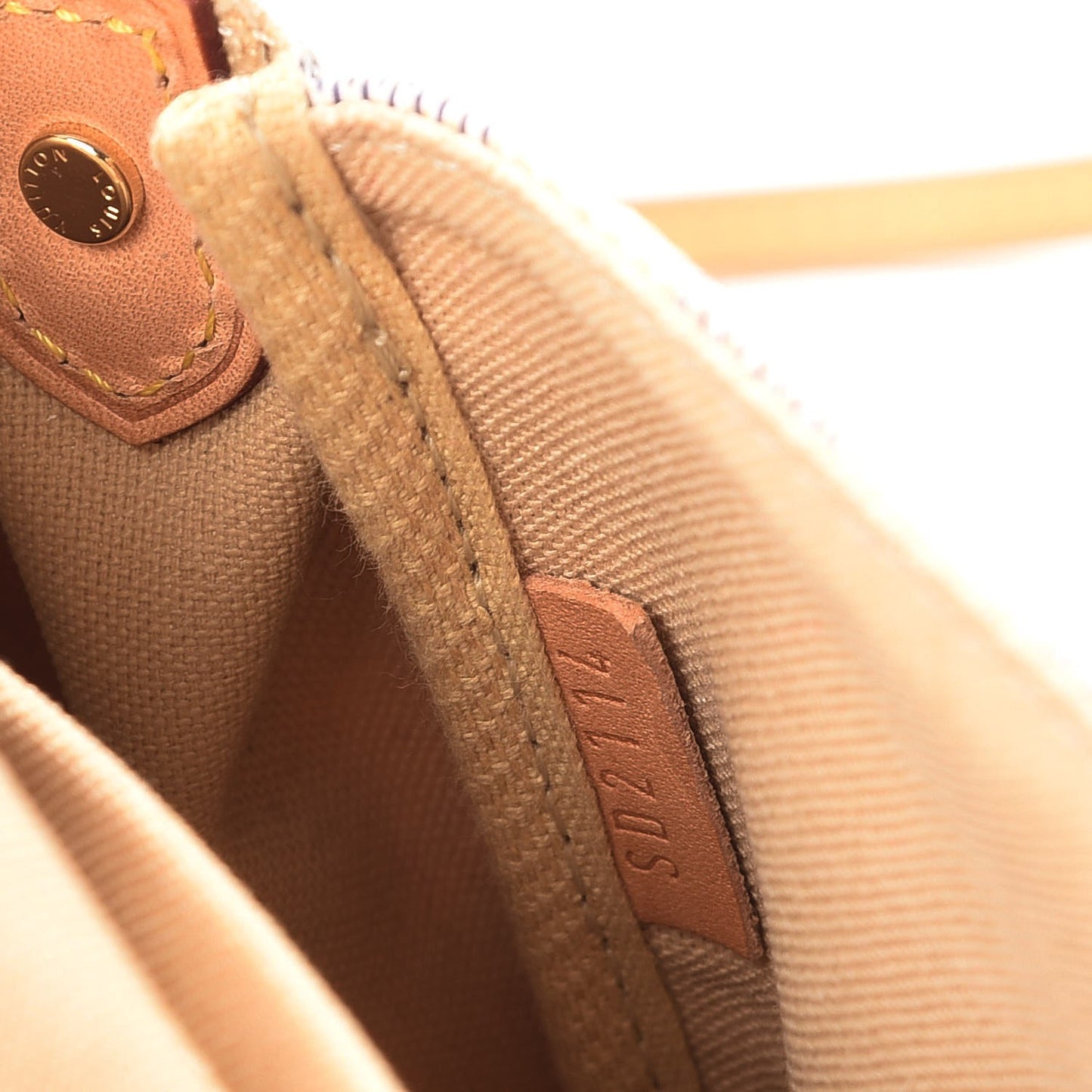 Damier Azur Favorite MM