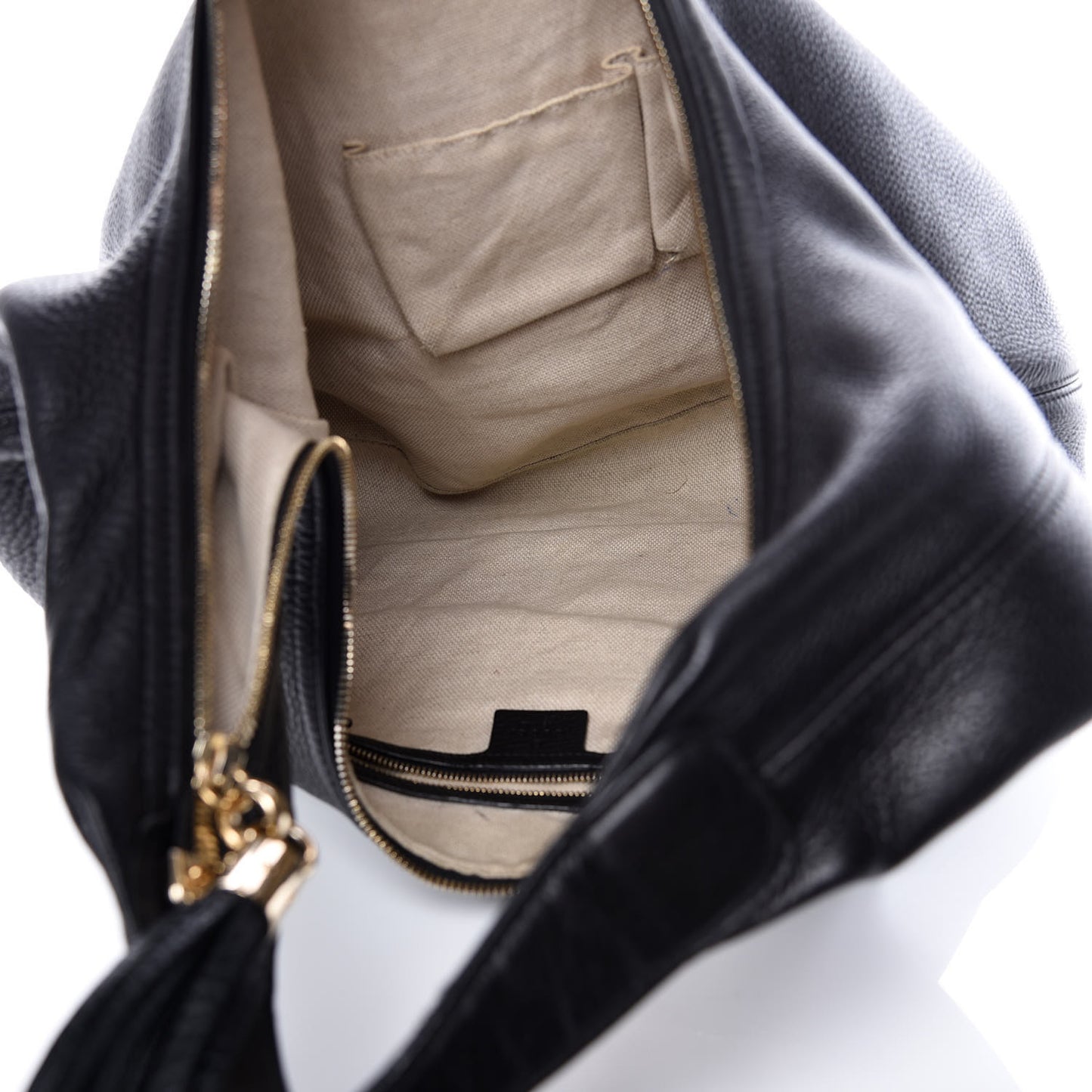 Pebbled Calfskin Large Soho Hobo Black