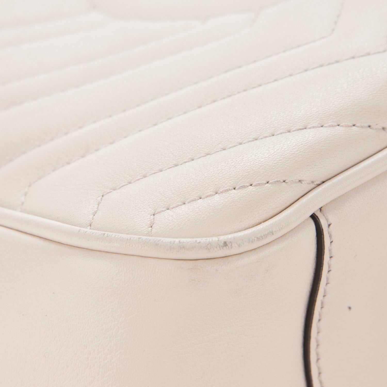 Gucci Calfskin Matelasse Medium GG Marmont Chain Shoulder Bag Mystic White 8 of 11