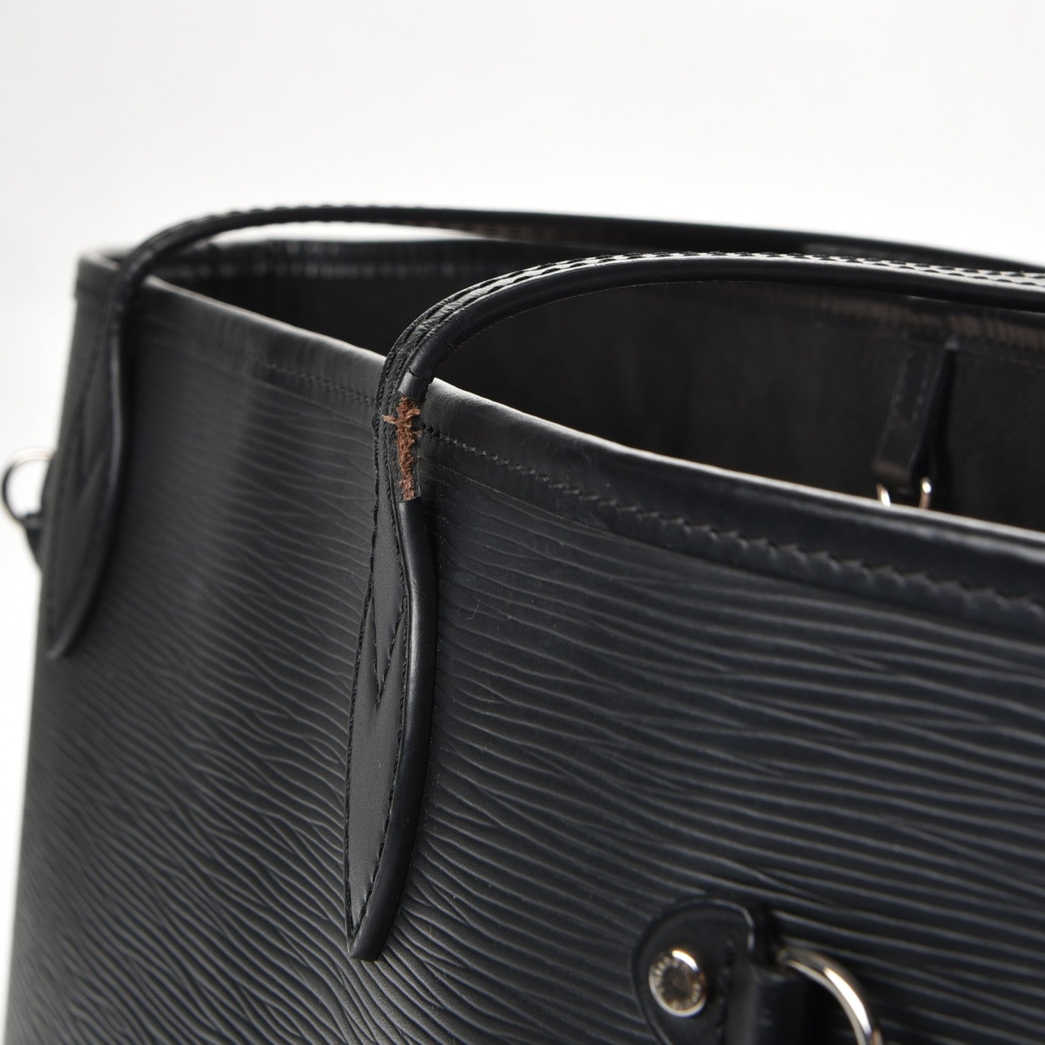 Louis Vuitton Epi Neverfull MM Black 17 of 20