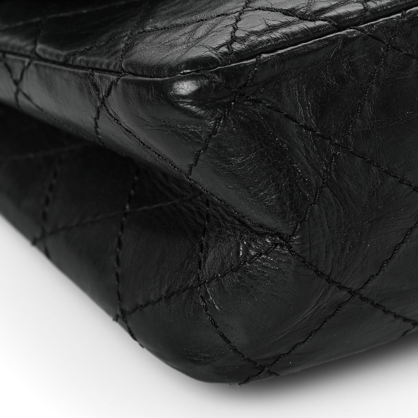 Aged Calfskin Quilted 2.55 Reissue 225 Flap Black