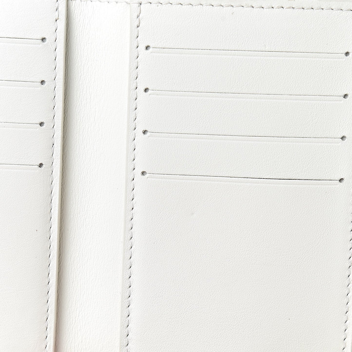 Taurillon Capucines Compact Wallet White