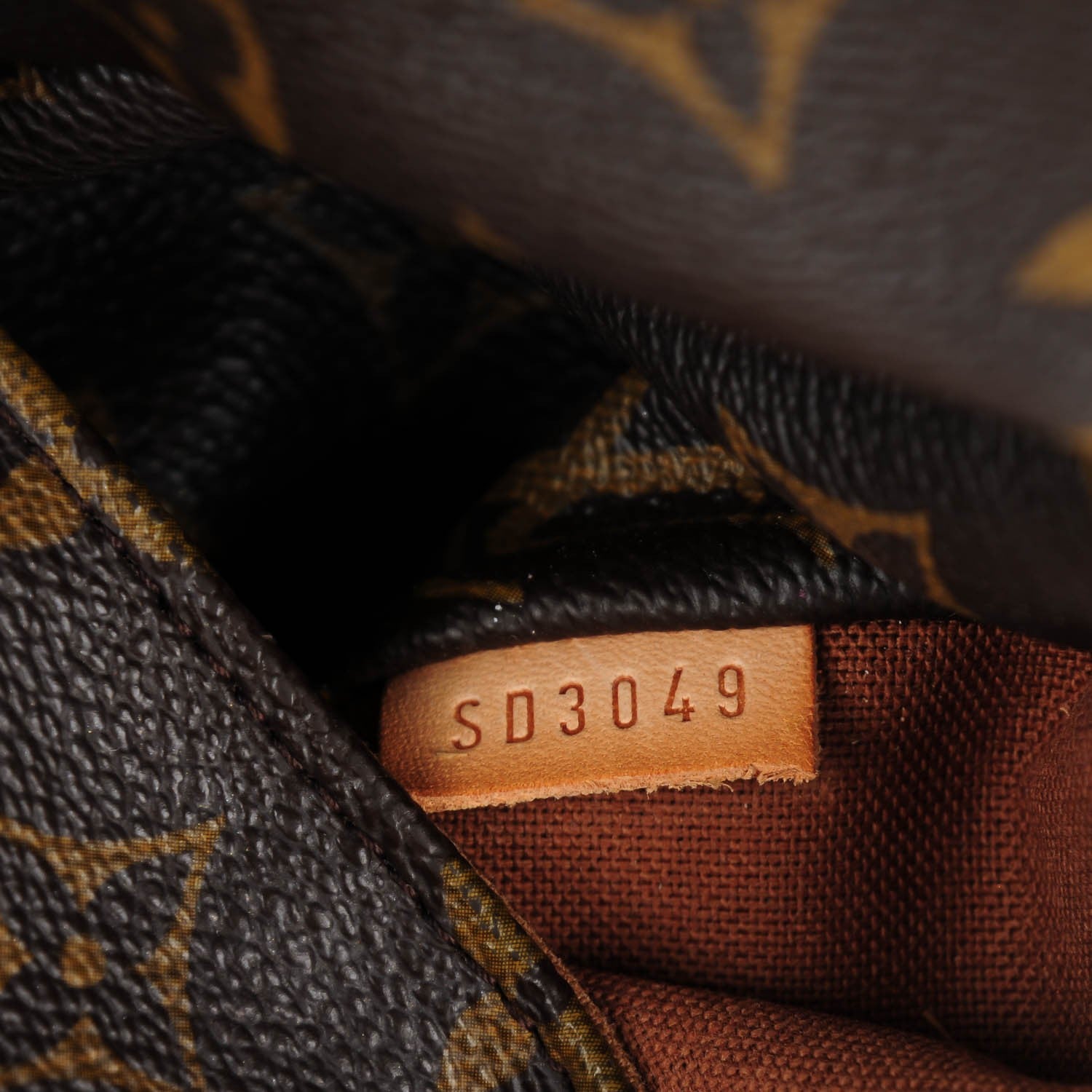 Louis Vuitton Monogram Totally PM 7 of 7