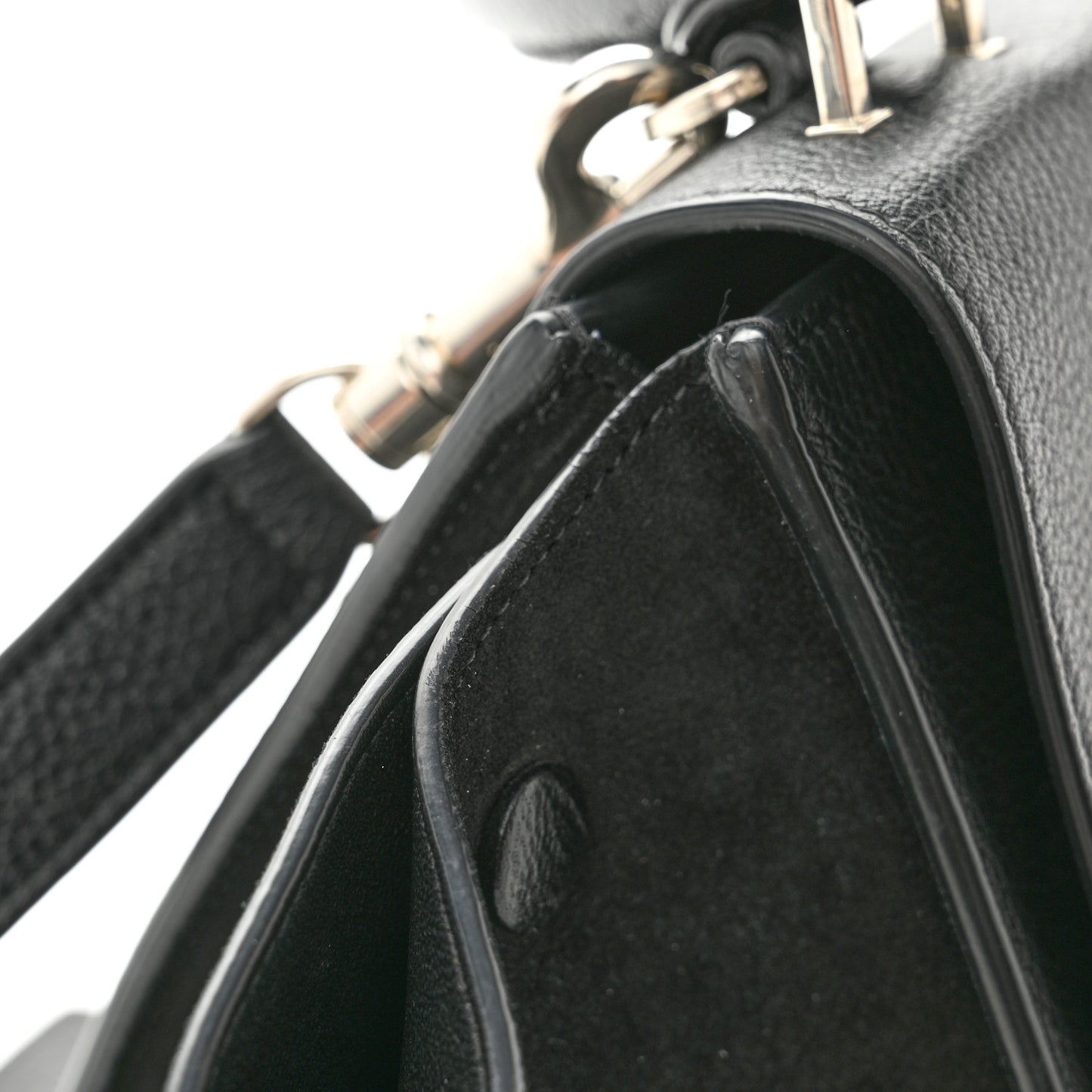 Drummed Calfskin Suede Small Trapeze Black