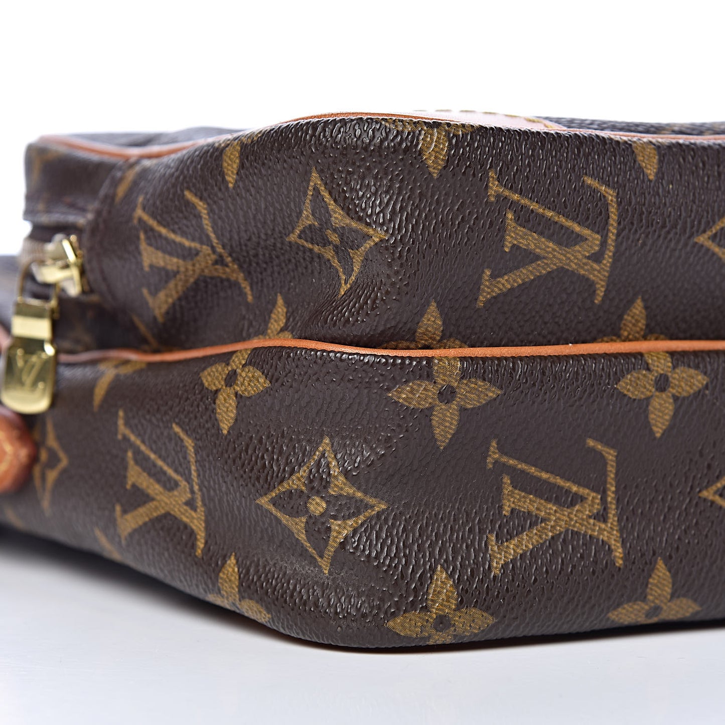Monogram Amazone