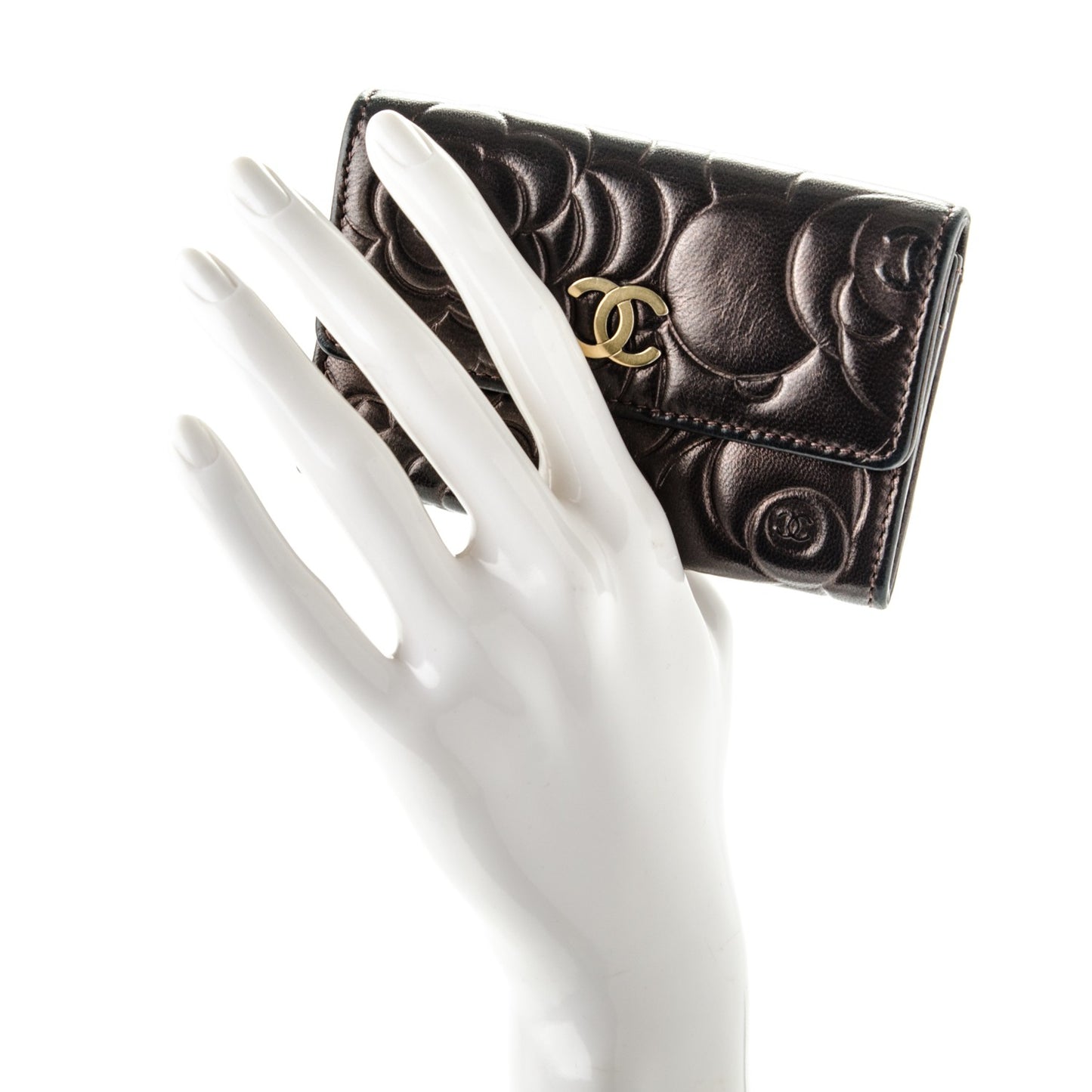 Metallic Lambskin Camellia Embossed Card Holder Brown