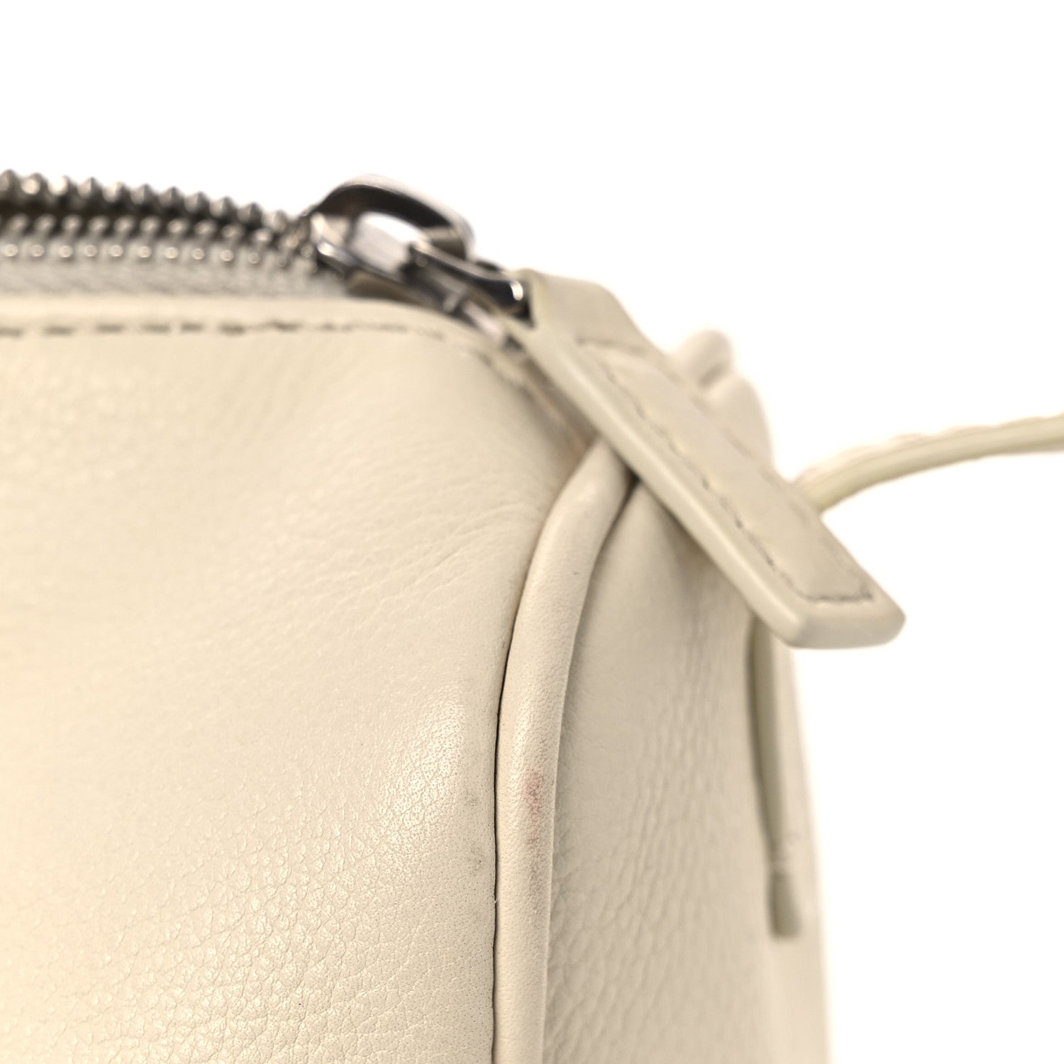 The Row Grained Calfskin 90's Bag Ivory 11 of 13