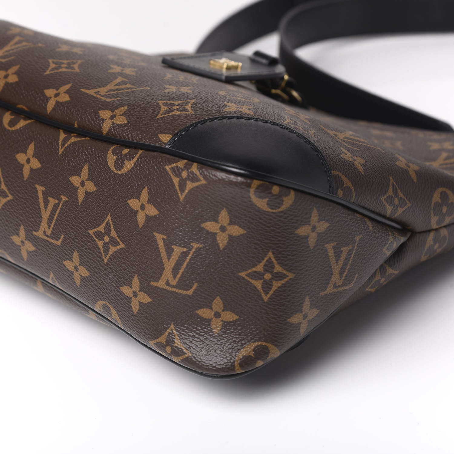 Louis Vuitton Monogram Odeon MM Black 8 of 10
