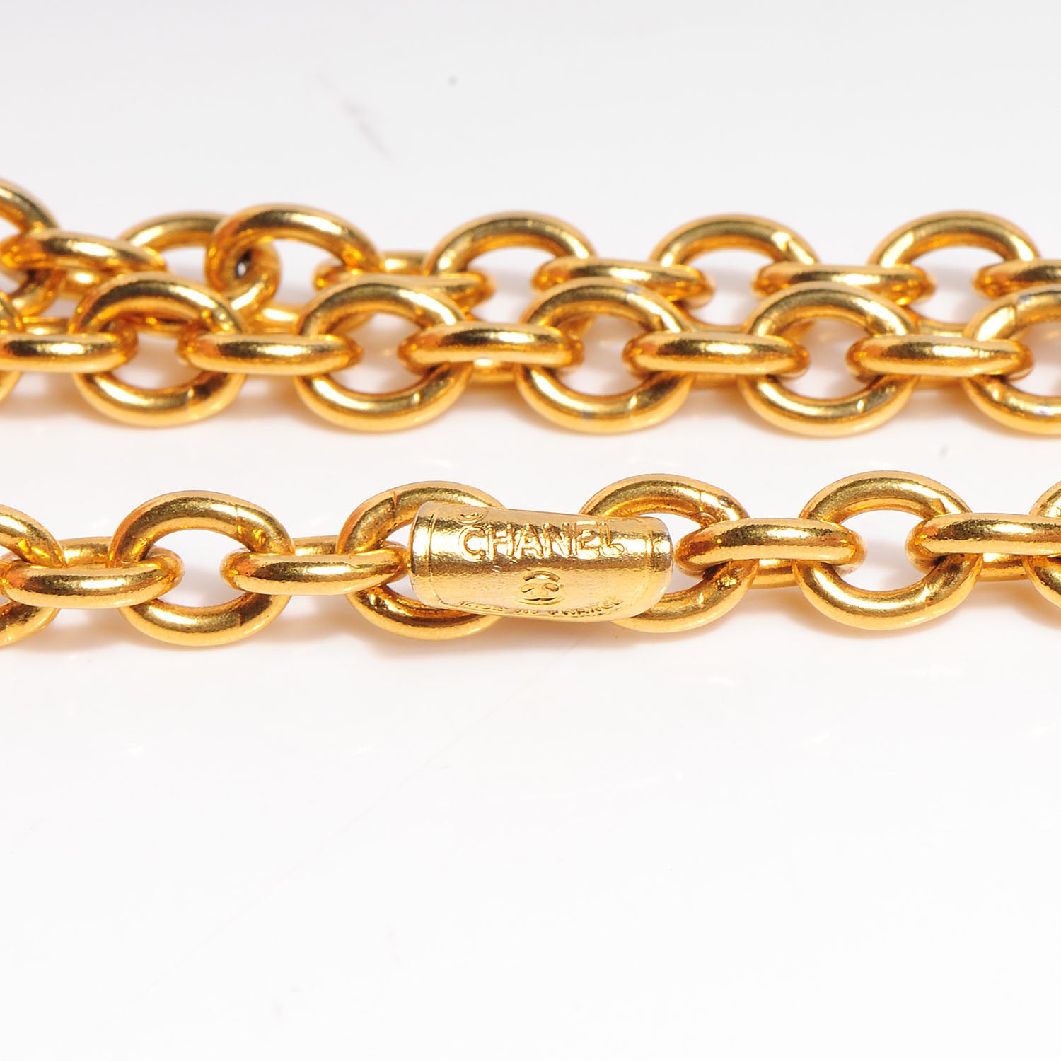 Chanel 2.55 Flap Bag Necklace Gold 4 of 5