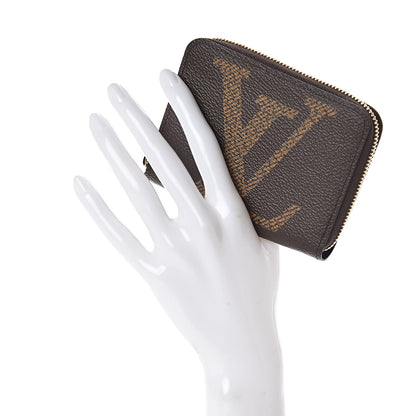 Louis Vuitton Monogram Giant Zippy Coin Purse 2 of 7