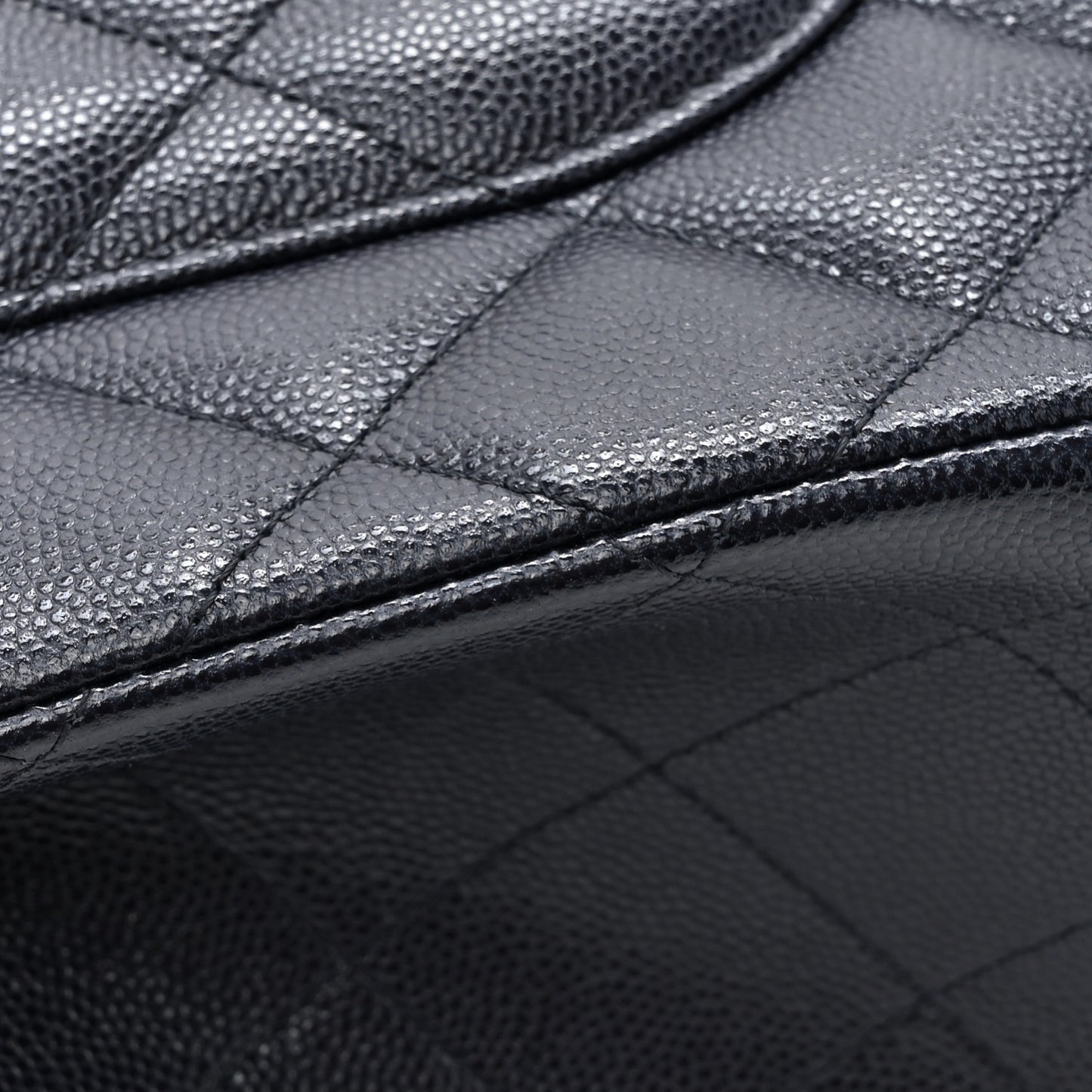 Caviar Quilted Jumbo Double Flap Navy
