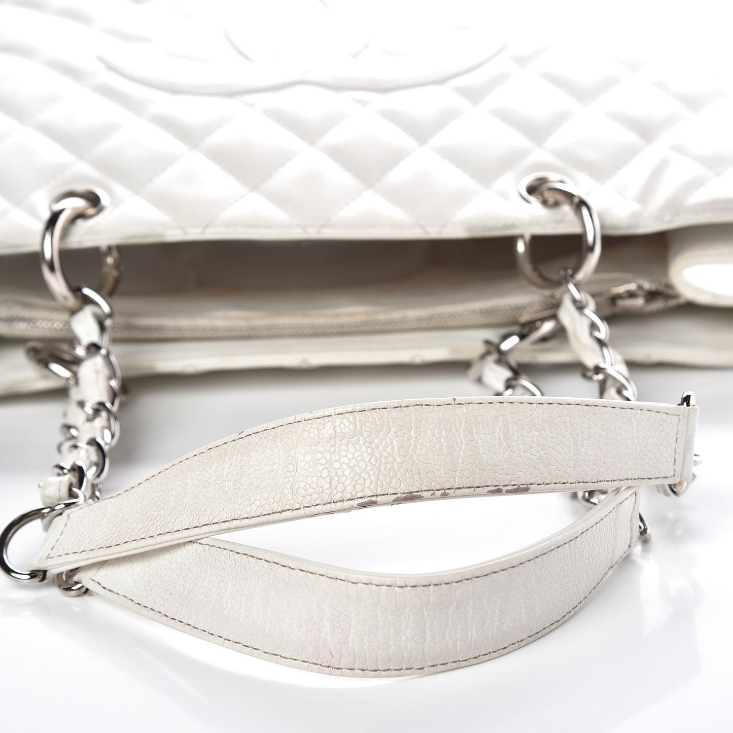 Caviar Quilted Grand Shopping Tote GST White