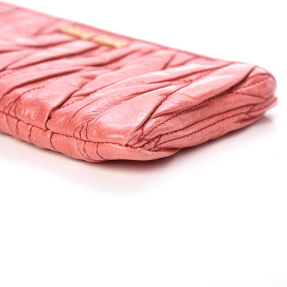 Miu Miu Nappa Matelasse Lux Pouch Rosa 9 of 10